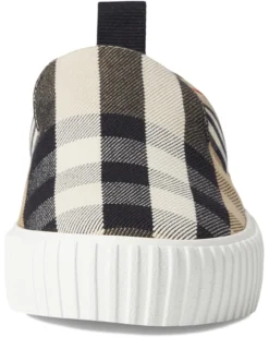 Burberry Kids Andrew (Toddler/Little Kid) | Sneakers & Athletic Shoes 11 Burberry Kids Andrew (Toddler/Little Kid) | Sneakers & Athletic Shoes -Fashion For Every 61dUSkr7VL. AC SR736920